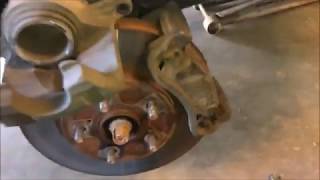 2004 Toyota Sienna AWD Front Brakes Replacement.