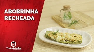 ABOBRINHA RECHEADA FIT COM FRANGO DESFIADO