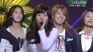 071020 - Girls' Generation 少女時代 - Into The New World (KBS1 Love Request)