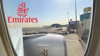 Emirates Boeing 777-300ER Take Off - Dubai Airport