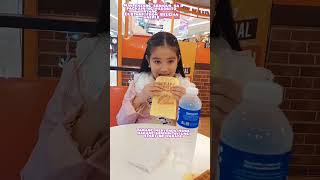 ANDREA ENJOY EATING HER FAVORITE CUSTARD FROM BELGIAN WAFFLE AT SM MARILAO #belgianwaffle #andrea