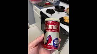 1985 metal baking powder can