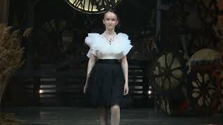 JULIA VLADIKYNA (ЮЛИЯ ВЛАДЫКИНА) 7-ой сезон летней Magic Fashion Week. 01.06.2024г. Москва.