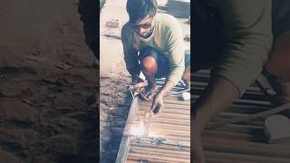 make a single door gate, 😄🚪❤️#welding #constrcution #song #trendingshorts #bhojpuri