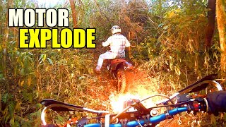 EXPLOSÃO E MEDO NA TRILHA DE MOTO