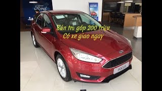 Xe Ford Focus 5 cữa phiên bản thường