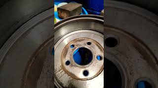 How to mess up drum brakes...Lets play what's missing