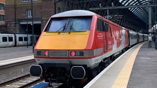 Trains At London Kings Cross | 23/04/22 ECML