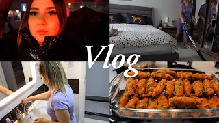 TEMİZLİK GÜNÜ 🧼 MERCİMEK KÖFTE 🍽 SİNEMAYA GİTTİK 🎥 GÜNLÜK VLOG 🌸