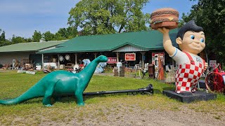 Book Shopping at the Antique Stores in Hixton, WI!!