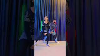 One Dance X Oye Makhana | Dance Video | #shortvideo #youtubeshorts #viralshorts #ytviral