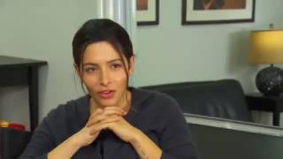 Person of Interest - Sarah Shahi on 5x04 '6,741'