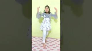 Shorts#viral #youtubeshorts #pahadi dance #Shorts dance