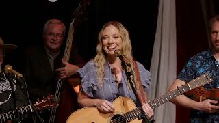 WoodSongs Livestream: SHOW 1085 KRISTI COX & Grasstime and HANNAH BETHEL