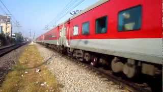 LGD WAP7 Bangalore Rajdhani Honks and Burns GT At 120 Kmph !!!