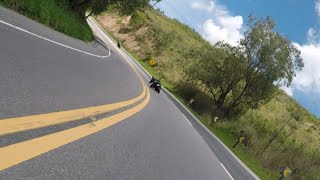 Nunca duvidem de uma Kawasaki Ninja 400