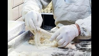 Chinese Street Food: SILKY Dragon Beard Candy(Hand Pulled Candy Floss)