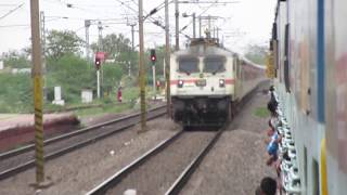 LGD WAP-7 Chennai Rajdhani Overtakes Krishna At Vetapalem