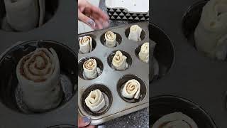 Cinnamon Rolls | Quick Puff Pastry Cinnamon Rolls - Roles de canela en masa para hojaldre 🤎