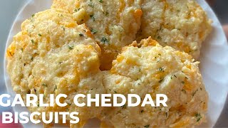 How To Make Garlic Cheddar Biscuits || Red Lobster Inspired