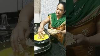 Healthy Nashta Roti Se Bana | Chas ma Vaghareli Rotli #shorts #viral #youtubeshorts