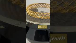 Gold bangle - 14g