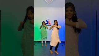 Rupan Dekhni 🔥😍#trending #dance #youtubeshorts #danceshorts #viral #marathisong