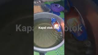 Kapal otok otok unik