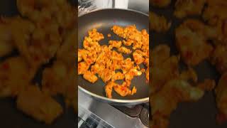 سلطة المعكرونة بالدجاج اسهل وألذ وصفة #shortvideo #add #اكسبلور #food #cooking #طبخ #طبخات_سهله