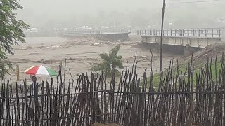 Estragos feitos pela fúria da água e pelo ciclone 🌪 Ana na província de Tete/Destruição da ponte