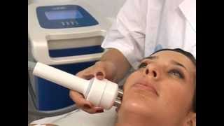 TriPollar face treatment with medium applicator