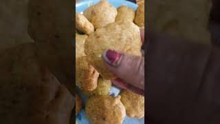 इस तरह से दही वड़ा बनाएं #shorts #shortsvideo #recipe #viral