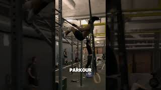 He has AMAZING Lache Skills... #gym #workout #parkour (@TheLyonBlackOfficiel )