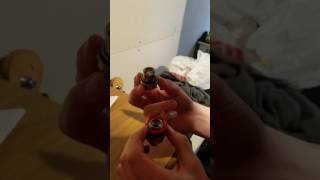 HOW TO REPLACE A COIL IN (TFV12) TANK. BEST VIDEO