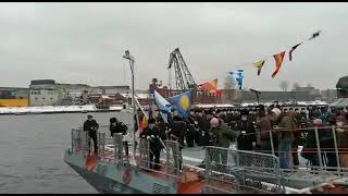 Camera man falls from Russian Corvette #shorts