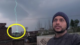 osmani Bijli aur Barish ke sath barfbari