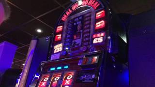 Deal Or No Deal - £35 Jackpot - Fruit Machine