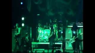 Slash feat. Miles Kennedy - Welcome To The Jungle (Live in Budapest Aréna, 07.02.2013.)