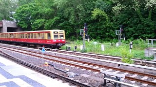 S Bahn Berlin BR 485 Ausfahrt S75 Westkreuz im Jahr 2014