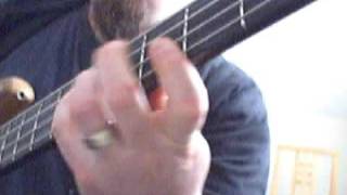 3 finger bass line