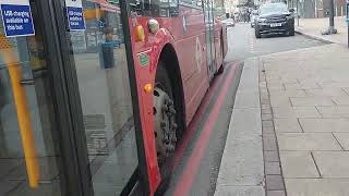 Stagecoach London 82002 on bus route 199