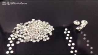 small size moissanite