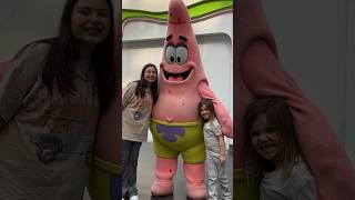 Meeting Patrick From SpongeBob SquarePants At Nickelodeon Universe