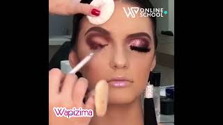 Más información sobre los cursos en https://wa.link/lry87o 🥰🤙🏽#wapizima #cursosenlinea #maquillaje 🌺