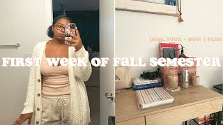 first week of fall semester | getting organized, desk tour + how I use my planner