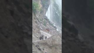 Danger landslide Dharchula road#heavy rainfall#roadblock#youtubeshorts