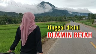 Suasana Pedesaan, Menikmati Alam Desa Di Kaki Gunung