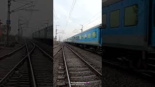 12049 || Gatimaan Express (VGLJ) - (NZM) skip at sonagir 130 kmph #shorts #train #gatimaanexpress