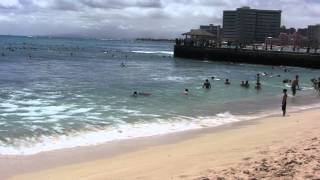 Waikiki Beach near the pier (HD)