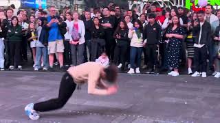 Rapper and freestyle in Times Square New York #newyork #timessquare #timessquarewalk #usa